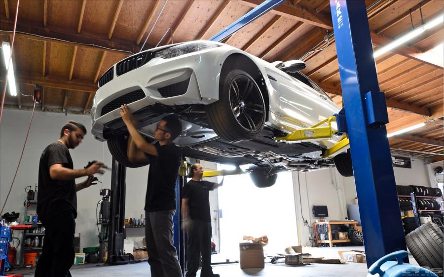  BMW M4 Coupe White by EAS 2014 года  (фото 17 из 20)
